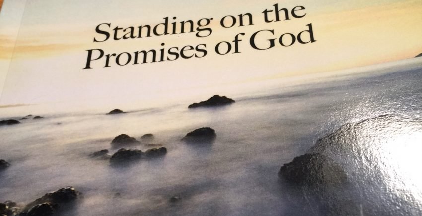 Leaning on the Promises of God for Couples [Book]